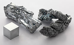 Zinc Zinc Zincum Metallicum, miedo a las autoridades