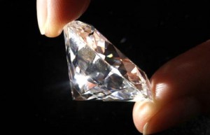 diamante diamante 300x193 Adamas, el diamante