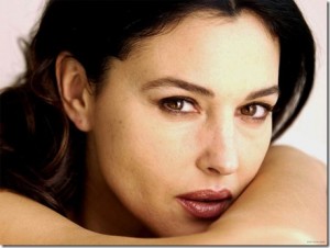 monicabelluci 300x226 Mónica Belucci y homeopatía